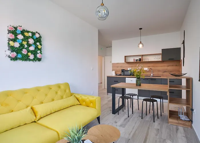 Urban Endji * Močići